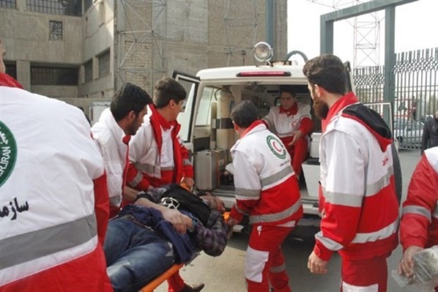 هلال احمر ایلام به 370 زائر حادثه دیده امدادرسانی کرد