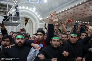 وداع با پیکر مطهر دو شهید مقاومت در حرم مطهر امام خمینی (س)