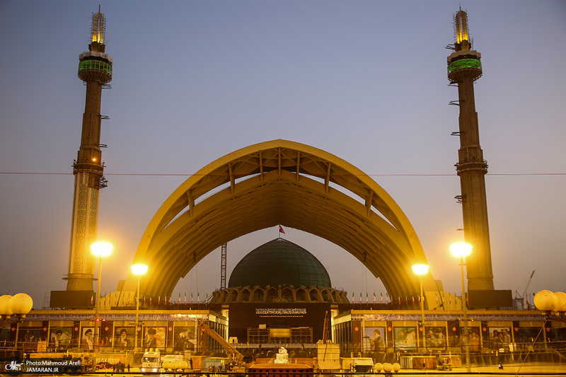 آخرین مراحل آماده‌سازی مصلی امام خمینی(ره) برای وداع با رهبر شهید