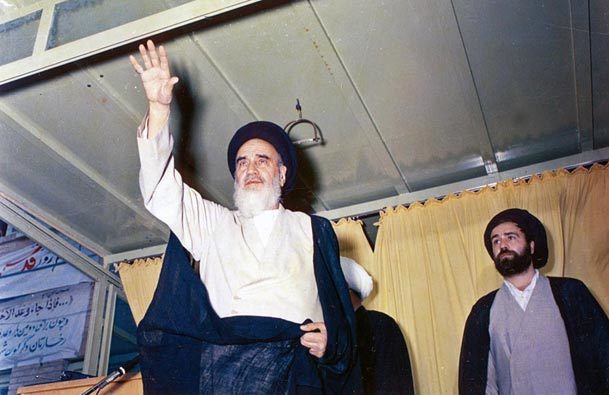 ملت ایران بهتر از ملت حجاز در عهد رسول الله(ص) و مردم کوفه در عهد امیرالمومنین(ع)