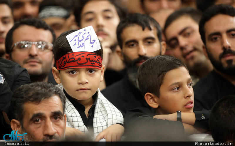 مراسم عزاداری شب عاشورای حسینی با حضور رهبر معظم انقلاب اسلامی