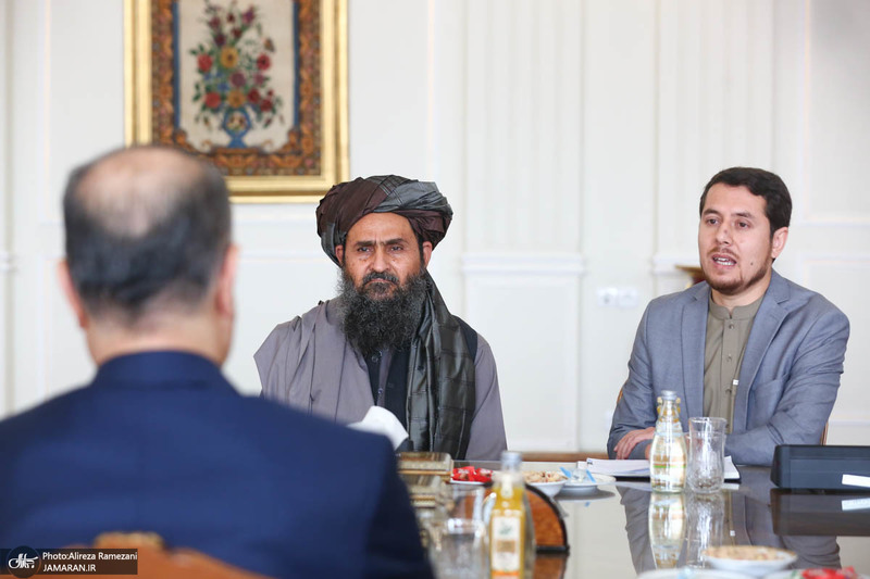 دیدار معاون اقتصادی نخست وزیر حکومت موقت افغانستان با وزیر امور خارجه