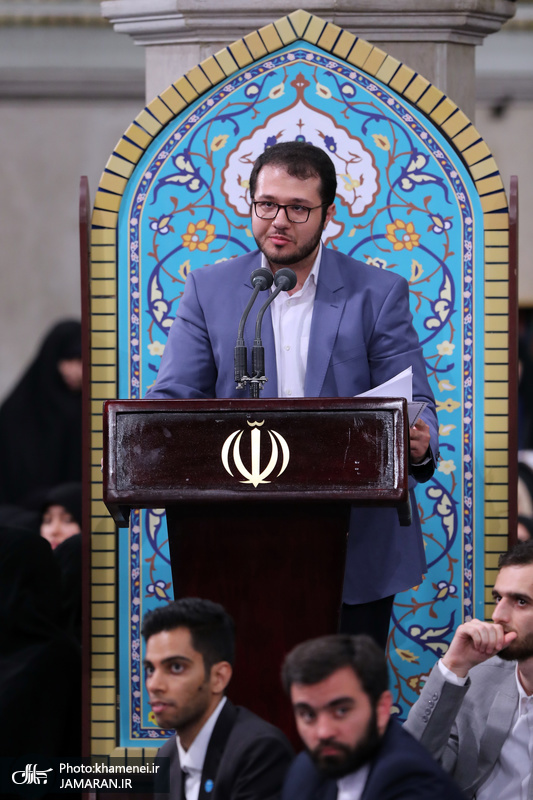 دیدار جمعی از دانشجویان و نمایندگان تشکلهای دانشجویی با رهبر معظم انقلاب اسلامی