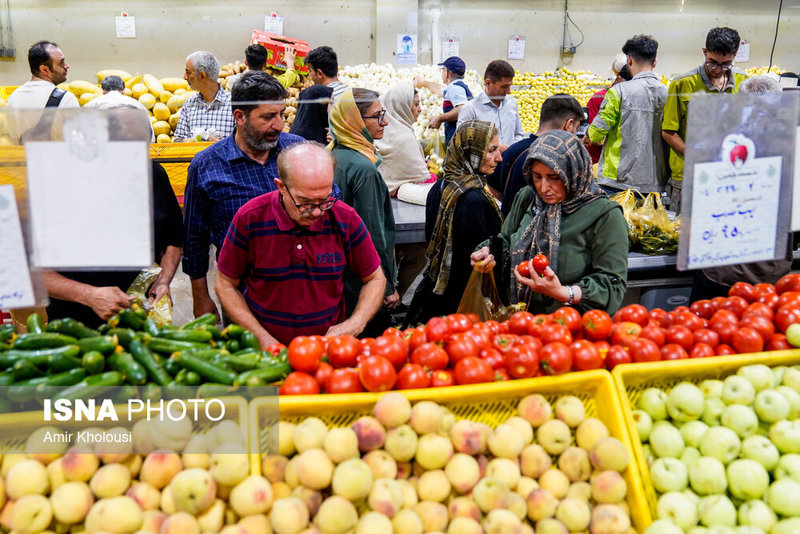 جریان عادی زندگی در شهر تهران...