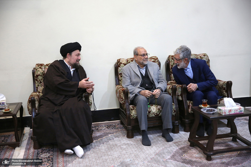 تجدید میثاق رئیس و جمعی از اعضای مجمع تشخیص مصلحت نظام با آرمان‌های امام خمینی (س)-2