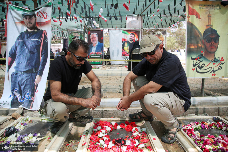 گلزار شهدای جنگ تحمیلی ۱۲روزه در بهشت زهرا (س)