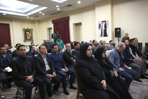 دیدار رئیس سازمان اداری و استخدامی و مدیران نظام اداری کشور با سید حسن خمینی