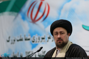 دیدار استاندار و جمعی از مدیران استان تهران با سید حسن خمینی