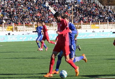 شایان مصلح: دربی را پرسپولیس می برد