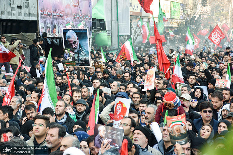  حضور میلیون ها تهرانی در تشییع پیکر مطهر سردار قاسم سلیمانی - 10 