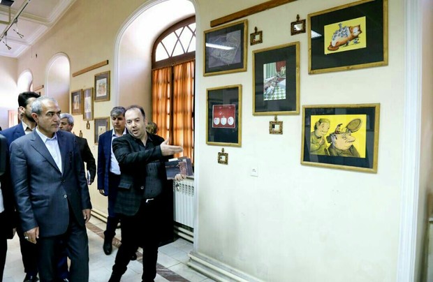 بازدید استاندار آذربایجان شرقی از تنها موزه کارتون آسیا