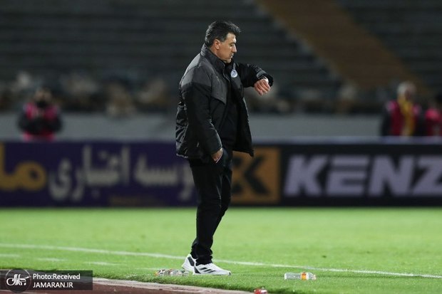 محمد نوازی از استقلال کنار گذاشته شد