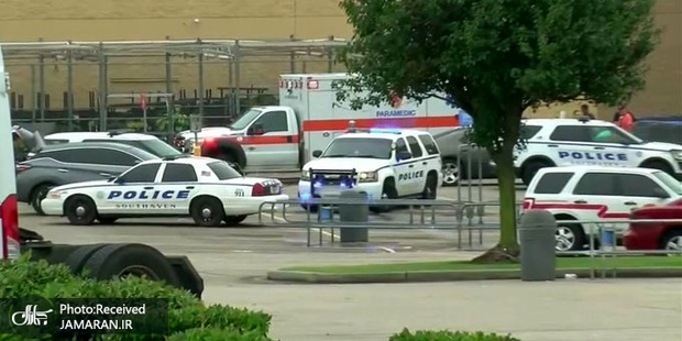 تیراندازی در فروشگاه والمارت آمریکا+ تصاویر
