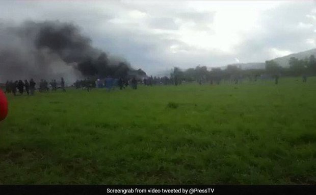 تصاویر/ 200 کشته در سقوط یک هواپیمای نظامی در الجزایر