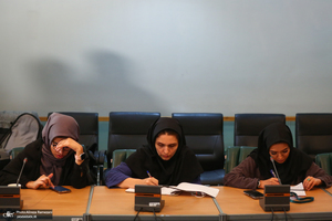 نشست خبری حجت الاسلام و المسلمین مجتبی ذوالنوری