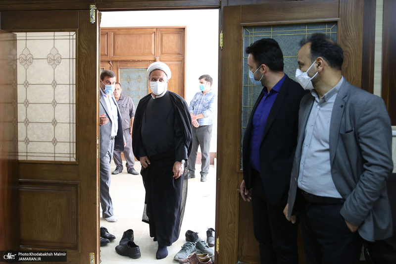 دیدار نوروزی و سخنرانی رئیس موسسه تنظیم و نشر آثار امام خمینی(س) در جمع کارکنان