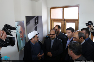 بازدید وزیر صنعت، معدن‎ و تجارت از بیت تاریخی امام در خمین