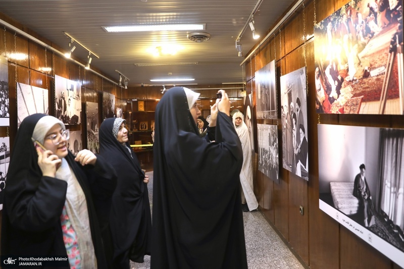 بازدید جمعی از اعضای باشگاه منتظران بنیاد حضرت مهدی موعود (عج) از جماران