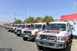 بدرقه 22 هزار امدادگر هلال احمر از جوار حرم امام خمینی (س)