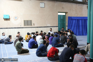 بازدید دانشجویان و دانش آموزان از بیت امام خمینی (س) در جماران