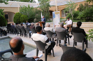 کارگاه آموزشی جایزه ادبی روح الله در خمین