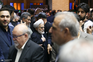 مراسم ختم احمد ناطق نوری