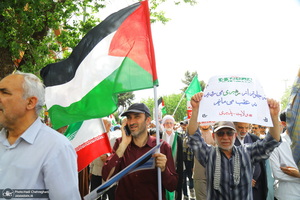 راهپیمایی نمازگزاران قمی در محکومیت جنایات رژیم صهیونیستی