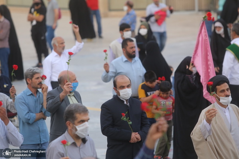 پیاده روی خادمان حرم کریمه اهل بیت(ع) در شب ولادت امام رضا(ع)