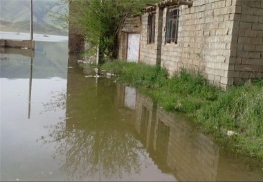 دستور تخلیه تعدادی از منازل شهری و روستایی قروه صادر شد