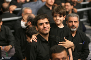 اولین شب عزاداری حضرت اباعبدالله الحسین (ع) در حسینیه امام خمینی