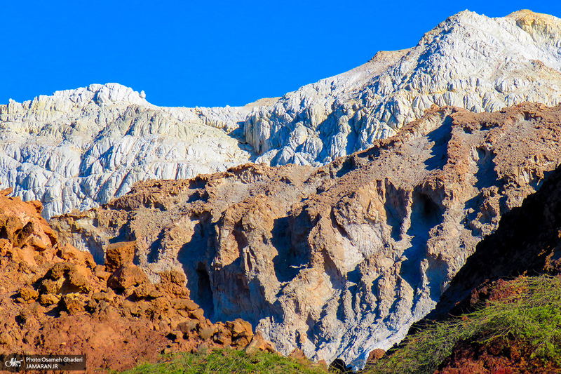 کوه سفید برفی هرمز