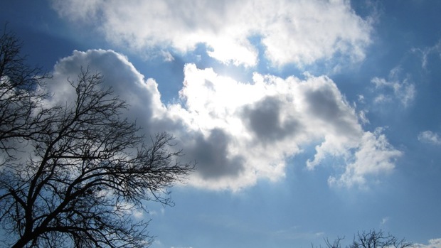 کاهش تدریجی ابرناکی آسمان و افزایش نسبی دما در گیلان