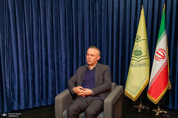 معاون معاونت حقوقی ریاست جمهوری: مکاتبه کردیم که با توجه به فصل امتحانات دانشجویان بازداشتی تعیین تکلیف شوند/کمیته حوادث دی ماه باید آسیب‌های وارد شده به هر دو طرف را بی‌طرفانه بررسی کند/معترضان باید در رسانه‌های رسمی مانند صداوسیما نظرات خود را مطرح کنند