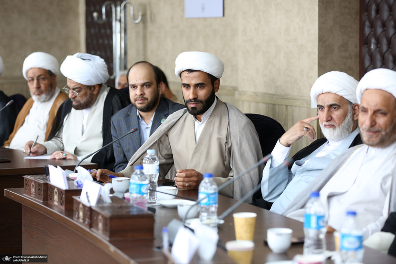 دیدار جمعی از علمای کشور عراق با رئیس موسسه تنظیم ونشر آثار امام خمینی