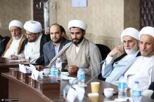 دیدار جمعی از علمای کشور عراق با رئیس موسسه تنظیم ونشر آثار امام خمینی