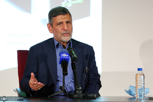 رونمایی از کتاب «نیم قرن تا شکست» / صفار هرندی