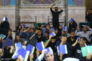مراسم دعا و احیای شب بیست و یکم ماه رمضان در حرم امام رضا(ع)
