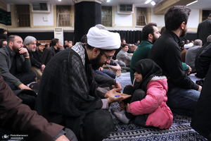 دومین شب مراسم عزاداری حضرت فاطمه‌زهرا (س) در حسینیه امام خمینی