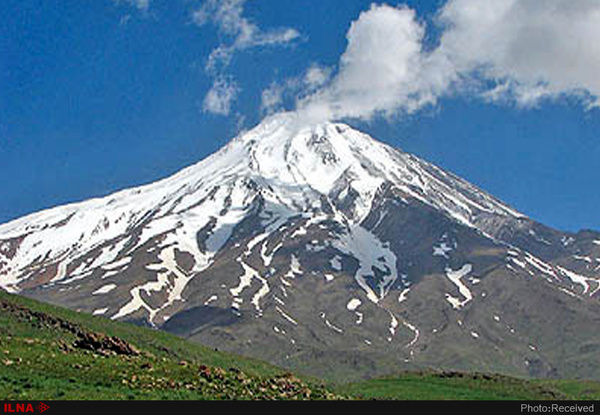 تاکید مدیر عامل انجمن حفظ محیط کوهستان بر نقش و اهمیت کوه‌ها