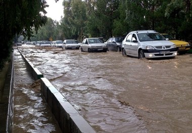 شبکه جمع‌ آوری آب‌های سطحی در قم ضعیف است