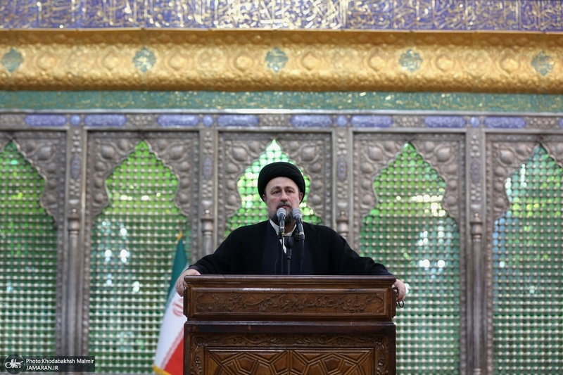 ادای احترام مهمانان خارجی کنفرانس وحدت اسلامی به مقام شامخ حضرت امام خمینی (س)