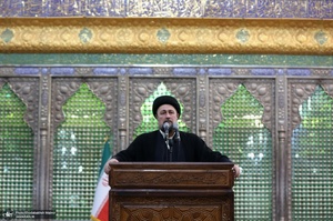 ادای احترام مهمانان خارجی کنفرانس وحدت اسلامی به مقام شامخ حضرت امام خمینی (س)