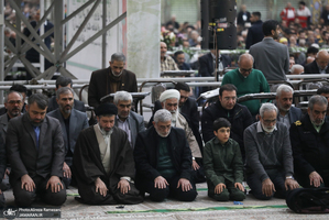 مراسم نماز جمعه در حرم امام خمینی (ره)