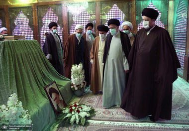  تجدید میثاق هیأت رئیسه و اعضای مجلس خبرگان رهبری با آرمان های امام خمینی(س) 