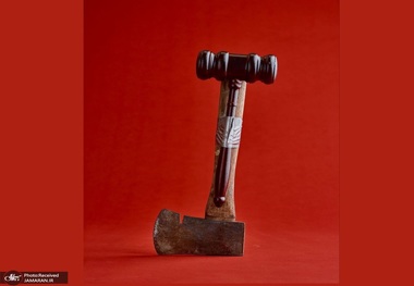 نیویورک‌تایمز: آمریکا در مسیر اقتدارگرایی قرار گرفته است