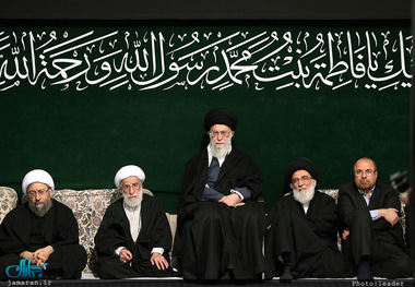 دومین شب مراسم عزاداری حضرت فاطمه زهرا (س) در حسینیه امام خمینی برگزار شد