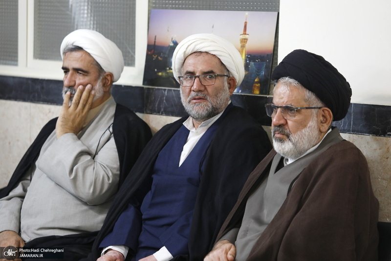 نشست علمی با موضوع فرهنگ موضوعی قرآن و بزرگداشت مرحوم آیت الله هاشمی (ره) در قم