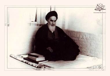 Believer never backbites, never slanders others, Imam Khomeini explained