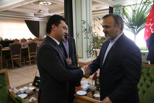 استاندار: روابط خراسان رضوی با پاکستان توسعه یافته است