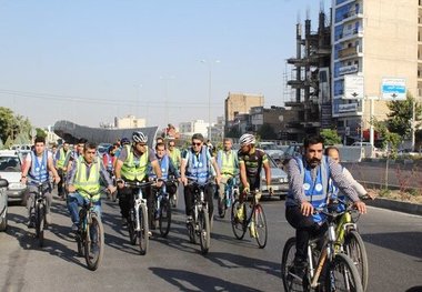 فرهنگ استفاده از دوچرخه باید نهادینه شود